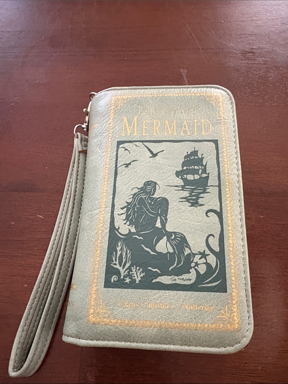 Mermaid Print Wristlet Clutch - Sage Green